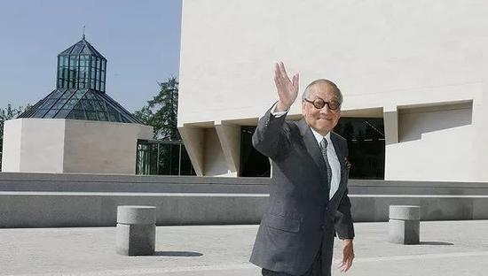 卢森堡创造历史，进军淘汰赛