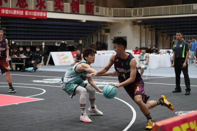 开云体育登录-NBA球员纷纷开设线上线下篮球训练班