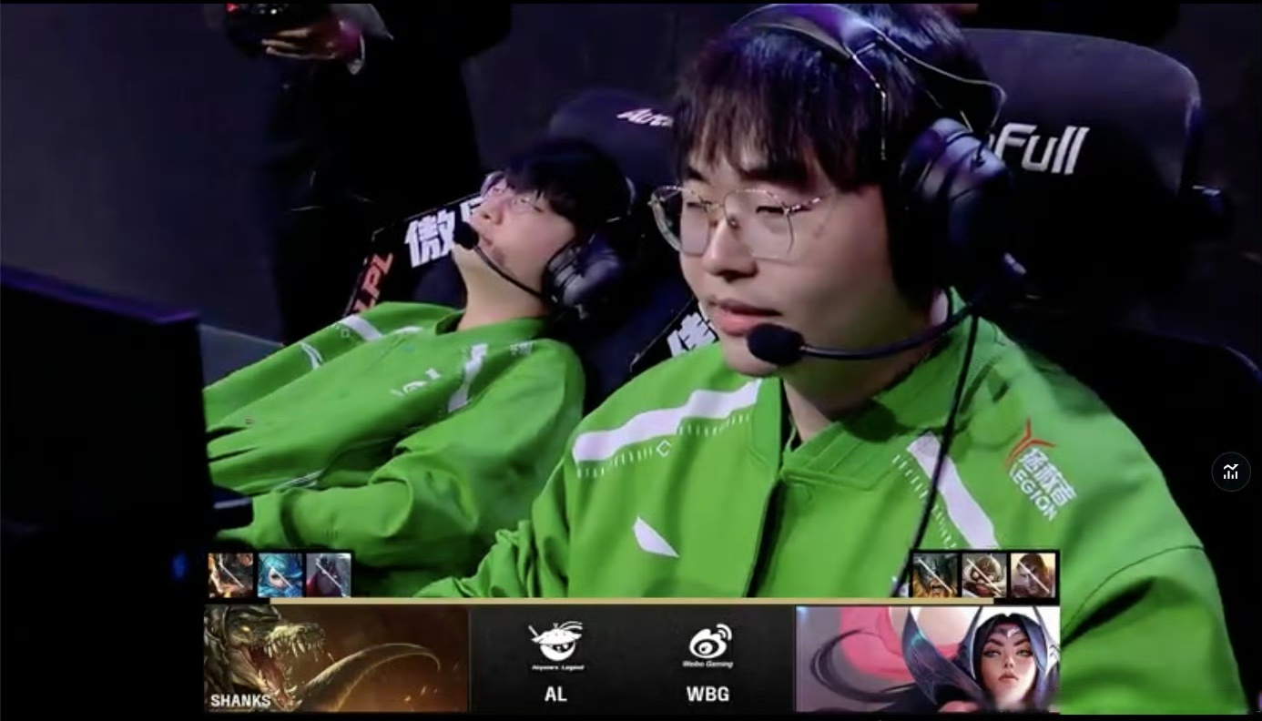 开云体育平台APP-EDG轻取WBG，Kanavi完成史诗逆转鏖战多局淘汰赛，引爆全场热议