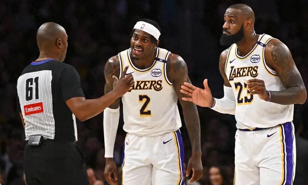 魔术队惨败湖人,结束五连胜 魔术队惨败湖人,结束五连胜