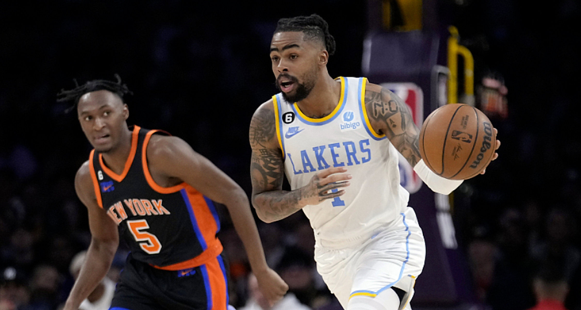 勇士击败湖人,拉塞尔表现抢眼 勇士击败湖人,拉塞尔表现抢眼