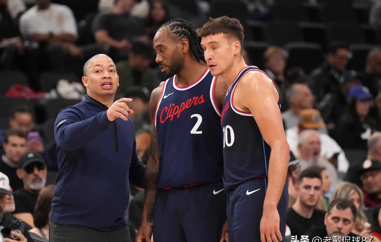 快船队大胜太阳,保持强势 快船队大胜太阳,保持强势