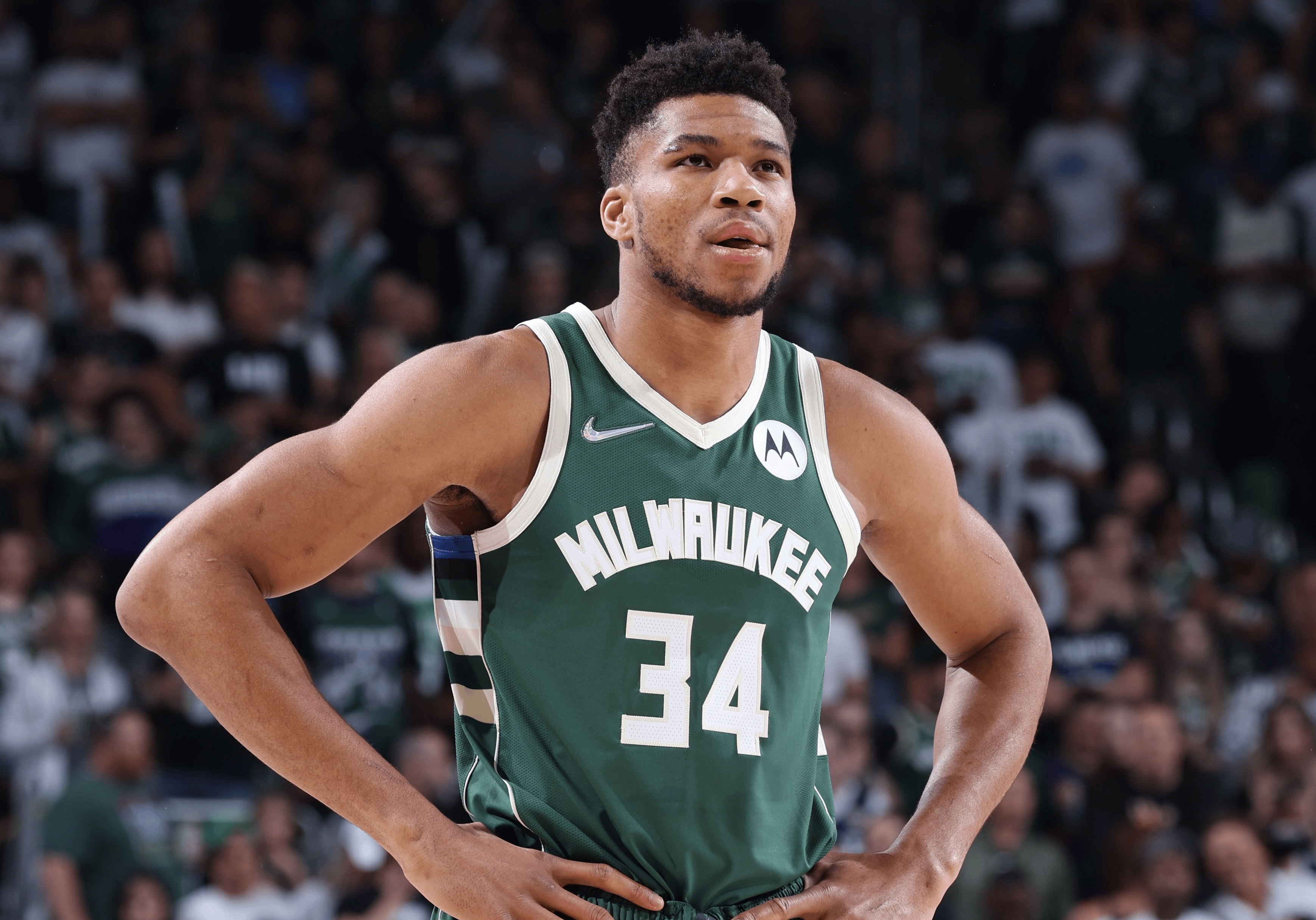 开云平台-马刺后卫重伤，球队面临暂时人手短缺困境的简单介绍