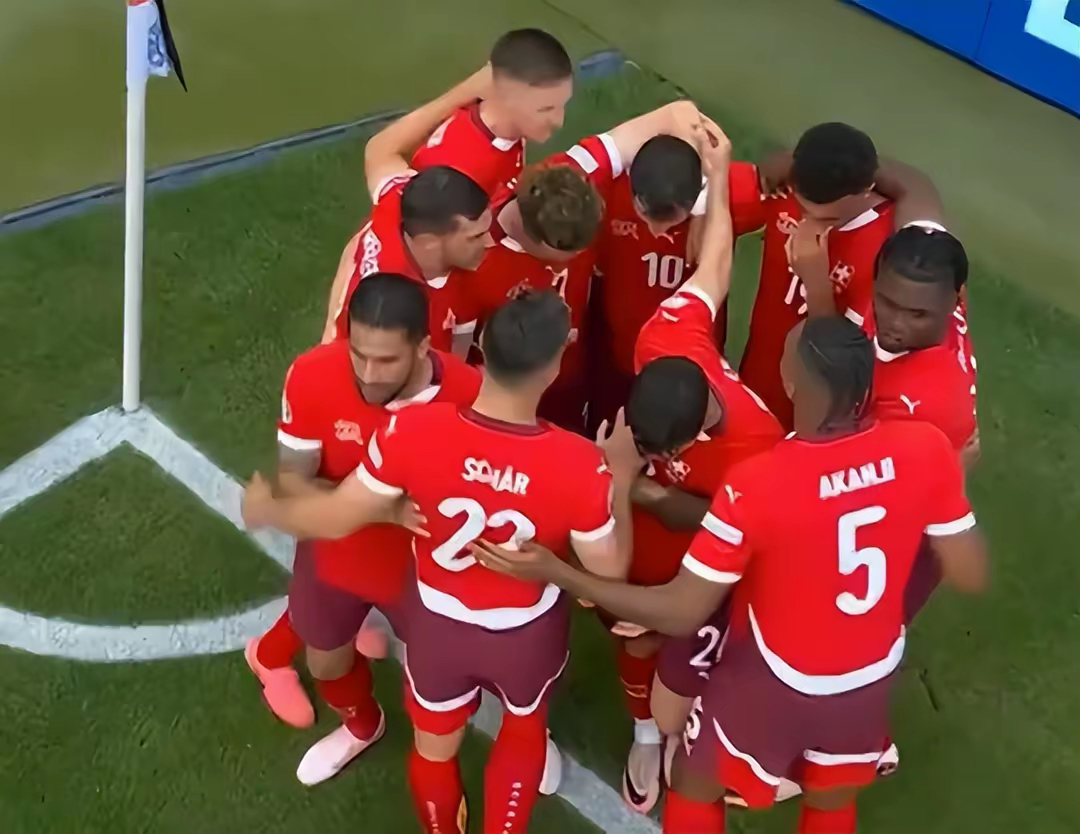 开云体育中国-英格兰队鏖战奥地利队，波尔统治全场