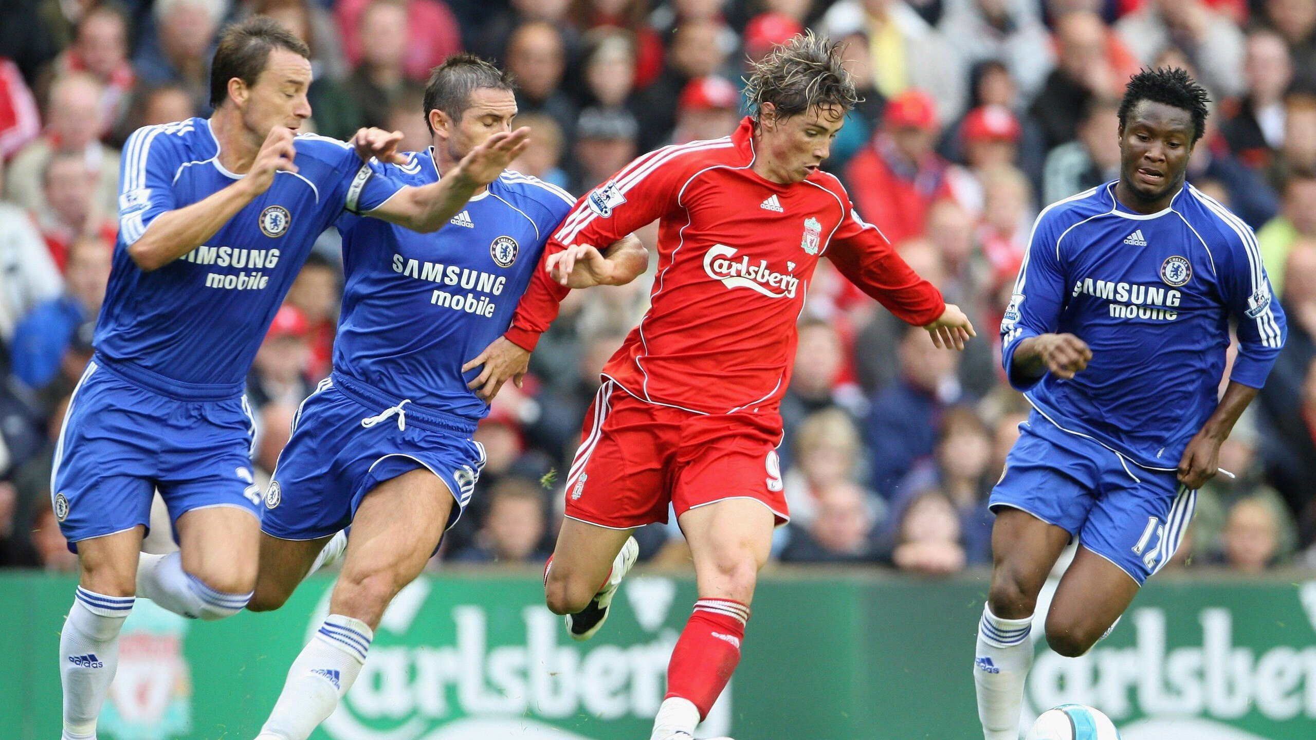 开云体育官方网站-宿命对决，单打神话的胜利与团队溃败的谜题